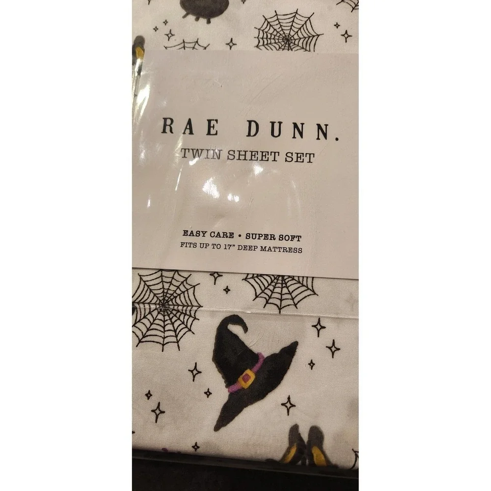 Rae Dunn Twin Sheet Set Witch Hats Spiderwebs White New 17in Deep Soft Bedding